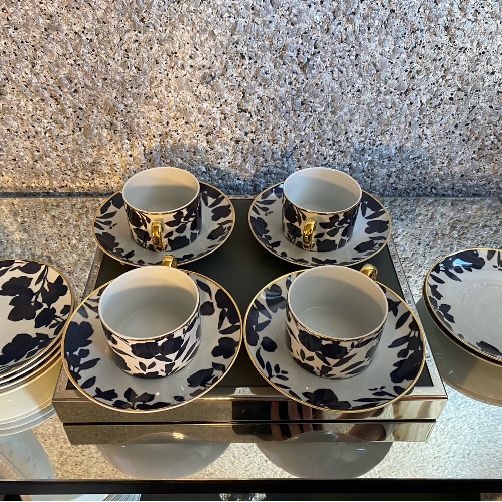 Ralph Lauren tea set